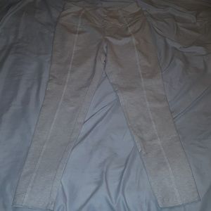 [SOLD] Chico Zenergy Active Pants Size 0